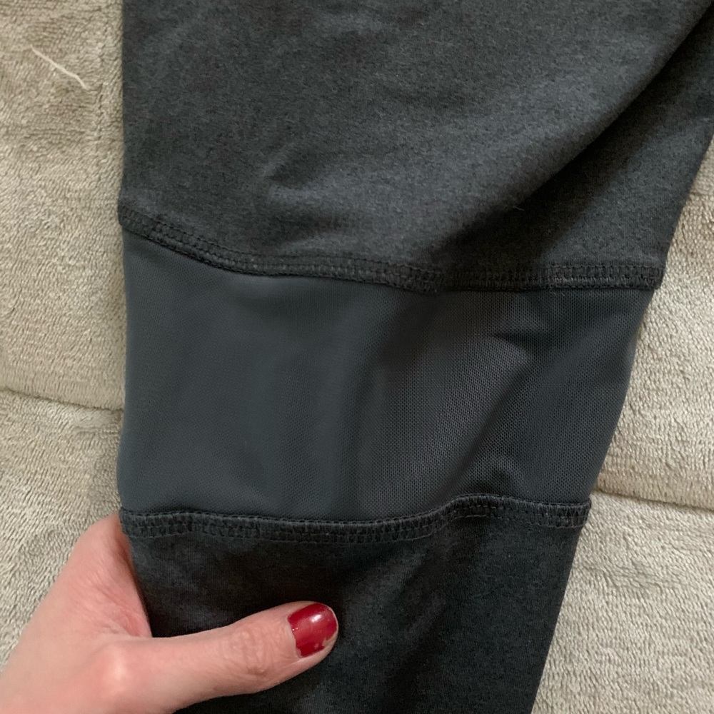 ASICS workout pants - Picture 4 of 5
